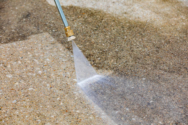 Best Pool Deck Cleaning in Lake Mohegan, NY